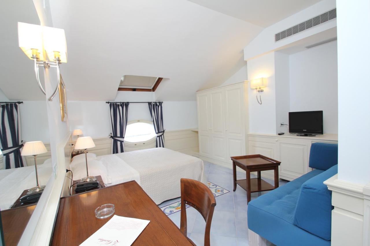 Residenza D'Epoca La Corallina カステッラバーテ 部屋 写真